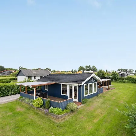 Holiday home Roar - 500m From The Sea In Se Jutland By Interhome Egernsund